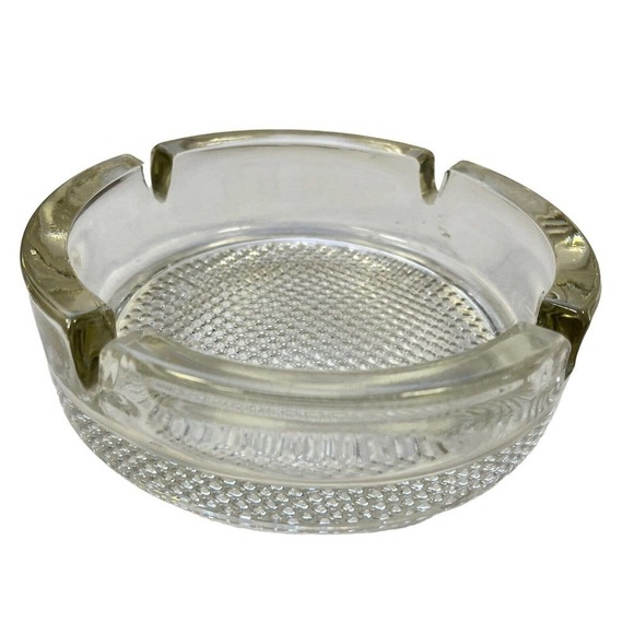 VINTAGE MCM Glass Ashtray 4 Dip Round Circle Heavy Tinted Pebbled Bottom - Picture 1 of 4
